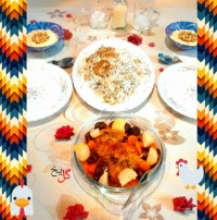 خوراک مرغ و آلوسیاه