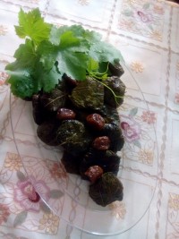 دلمه برگ مو. جاتون خالی. خیلی خوشمزه بود.