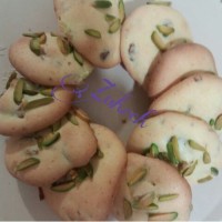 شیرینی پسته ای زعفرانی