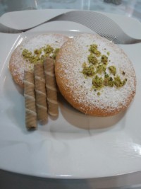 اینم یکی دیگه ازپای سیب های من