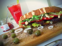 ساندویچ خانگی با گوشت