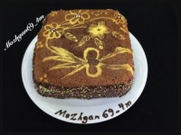 کیک شکلاتی با خمیر دکور