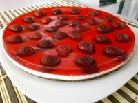 چیزکیک توت فرنگی روز عشق