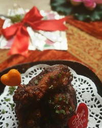 کتف مرغ با طعم عسل و سس باربیکیو