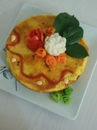 کیک گوشت میدونم دوستان تزیینش زیاد خوشجل نشد: (