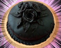 کیک با خمیر شکلات