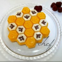 پاناکوتای زعفرانی