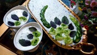 زاتزیکی (ماست و خیار یونانی)