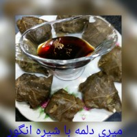 دلمه برگ مو با مرغ