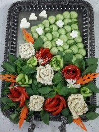 تزئین نان و پنیر...