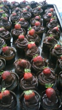 کیک شکلاتی با کرم موکا