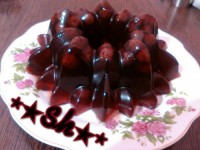 دسر ژلاتینی آلبالو