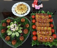 پیراشکی پیتزا وقارچ سوخاری وکرم کارامل