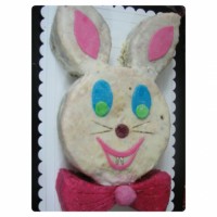 کیک اسفنجی با روکش فوندانت