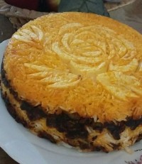 لوبیا_پلو با ته دیگ سیب زمینی به شکل گل رز