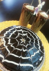 کیک نوتلا و فراپه موز و نسکافه