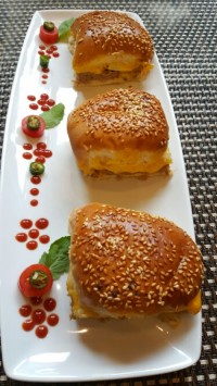 مینی برگر برگر خوشمزه راحت سریع