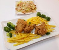 مرغ سوخاری و سالاد سزار