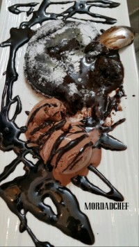 چاکلت لاوا کیک