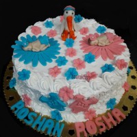 کیک خامه و فوندانت