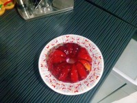 دسر تمشک با شلیل