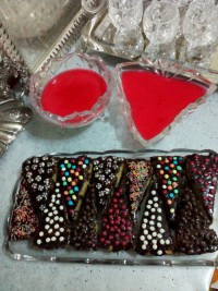 کیک قابلمه ایی باماقوت