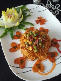 ماکارونی صدفی با گوشت چرخ کرده