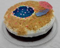 کیک باتزیین خامه وژله