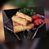 اسپرینگ رول مرغ و سبزیجات
