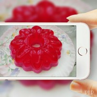 ژله و پودینگ توت فرنگی