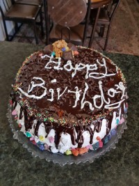 کیک تولدخودم