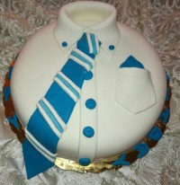 کیک پیراهن مردانه با خمیر فوندانت