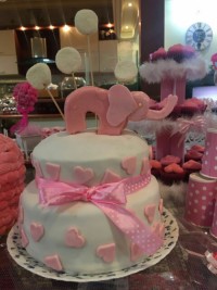 کیک تولد نوه گلم که مامانش درست کرده