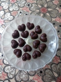 شکلات با مغز فندق