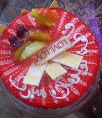 کیک تولد دوستم