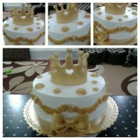 کیک با طرح تاج