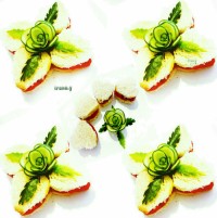 کاناپه گوجه فرنگی و پنیر