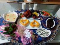 قورمه سبزی سالاد فصل ماستوخیار مرغ بریان وسوپ شیر