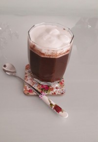 شکلات گرم وانیلی