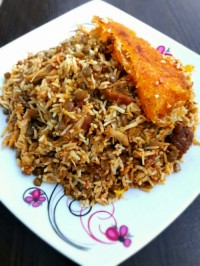 عدس پلو با مرغ