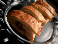 رولت تخم مرغ و خرما