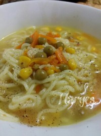 سوپ نودل و مرغ پر ادویه (ژاپنی)