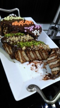 کیک یخچالی خوشمزه