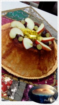 کیک سیب با آیسینگ پنیر خامه ای