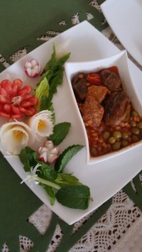 ناهار امروز خورش غوره مسما