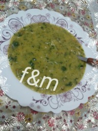 سوپ اسفناج با رشته