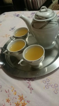 چای زنجبیلی با عسل و لیمو
