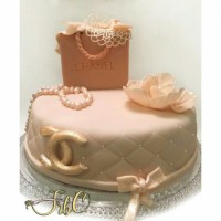کیک چنل با فوندانت
