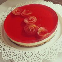 چیز کیک با بیسکویت کرمدار