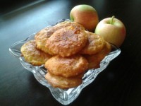 شیرینی سیب دارچینی با دو نوع رویه